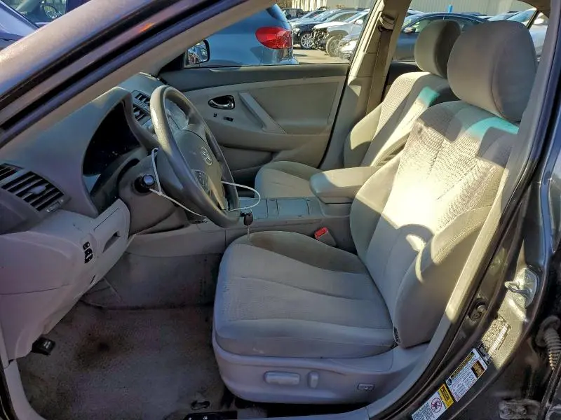 2010 TOYOTA CAMRY BASE  