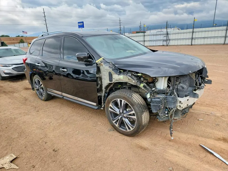 2019 NISSAN PATHFINDER PLATINUM  