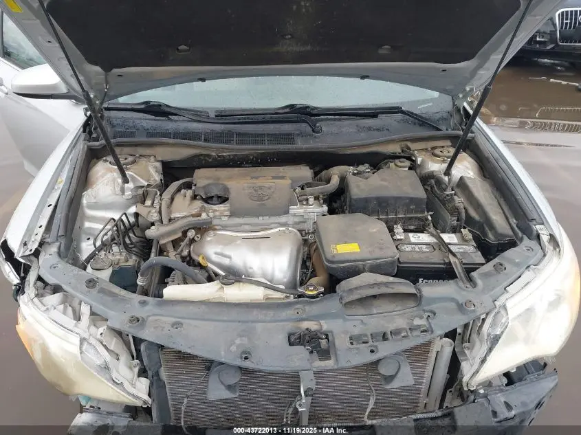 2014 TOYOTA CAMRY LE