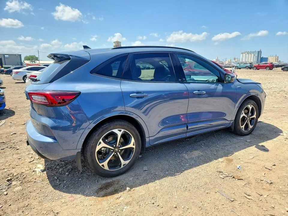 2026 FORD ESCAPE ST LINE ELITE  