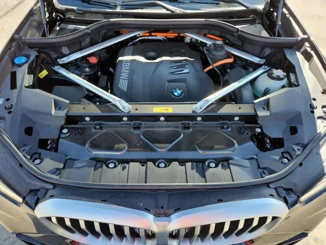 2025 BMW X5 XDRIVE50E  