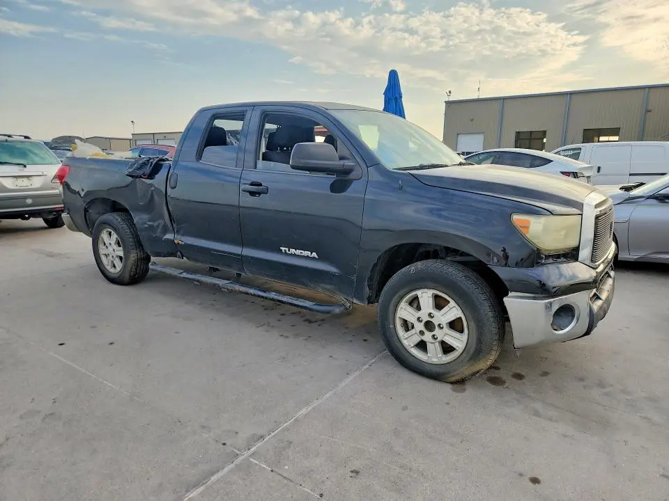 2010 TOYOTA TUNDRA DOUBLE CAB SR5  