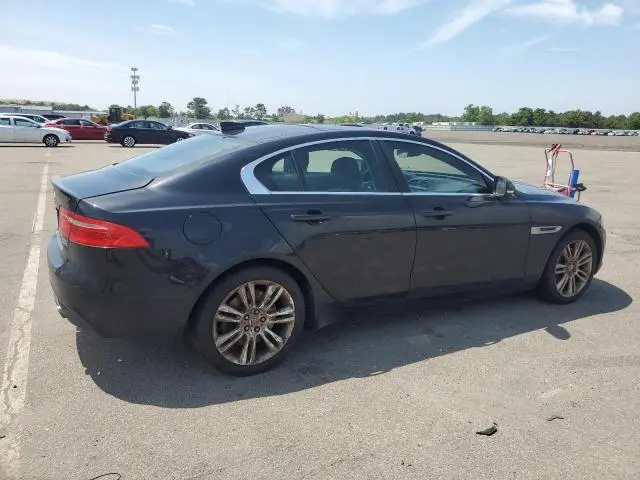 2019 JAGUAR XE   