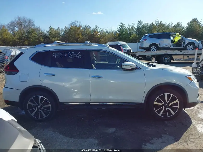 2018 NISSAN ROGUE SL