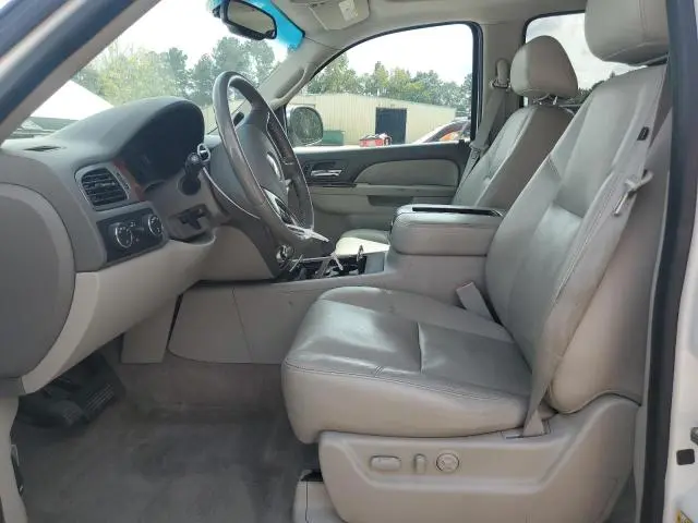 2011 CHEVROLET TAHOE K1500 LTZ  