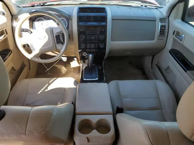 2011 FORD ESCAPE LIMITED  