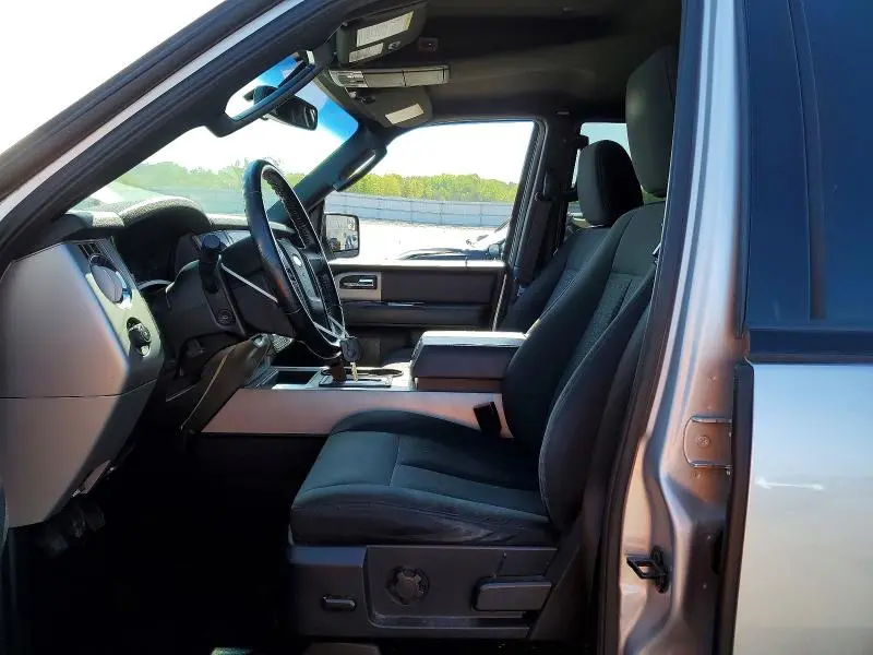2017 FORD EXPEDITION XLT  