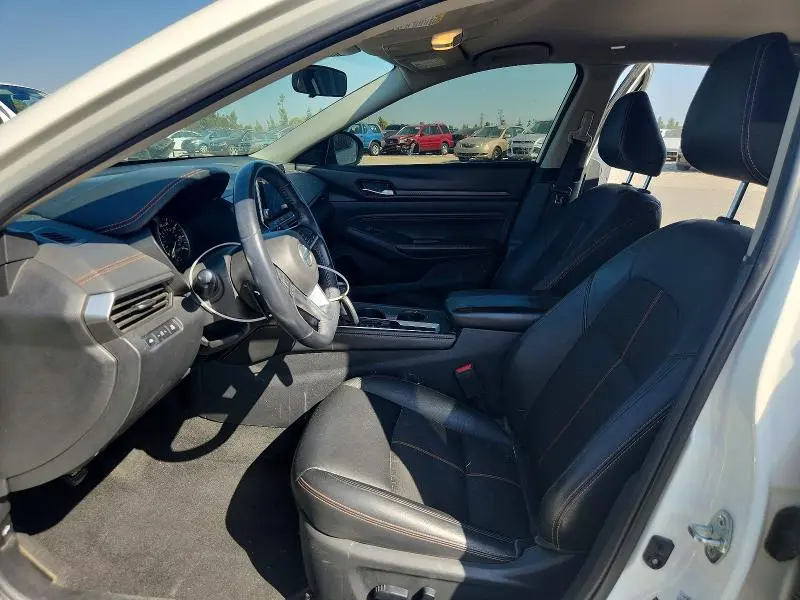 2020 NISSAN ALTIMA SR  