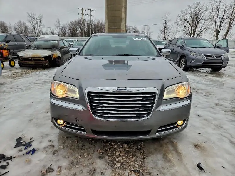 2011 CHRYSLER 300 LIMITED  