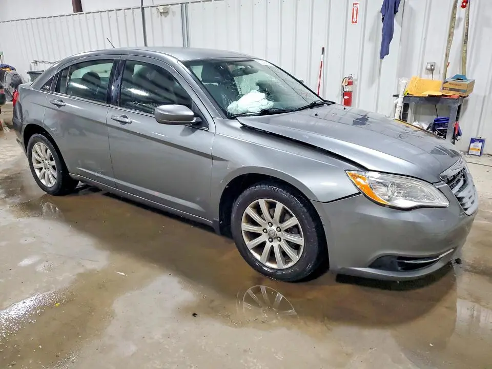 2011 CHRYSLER 200 TOURING  