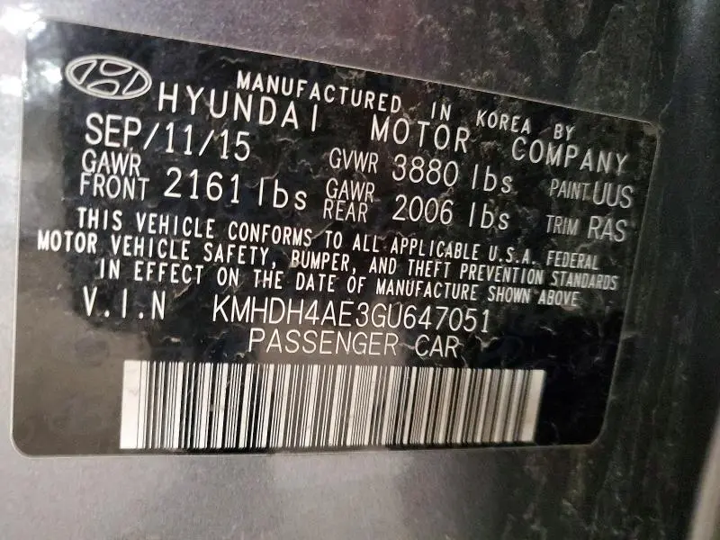 2016 HYUNDAI ELANTRA SE  