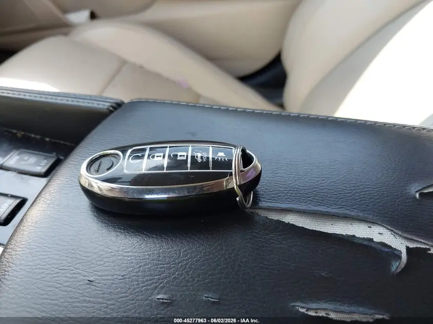 2017 NISSAN MAXIMA 3.5 SV