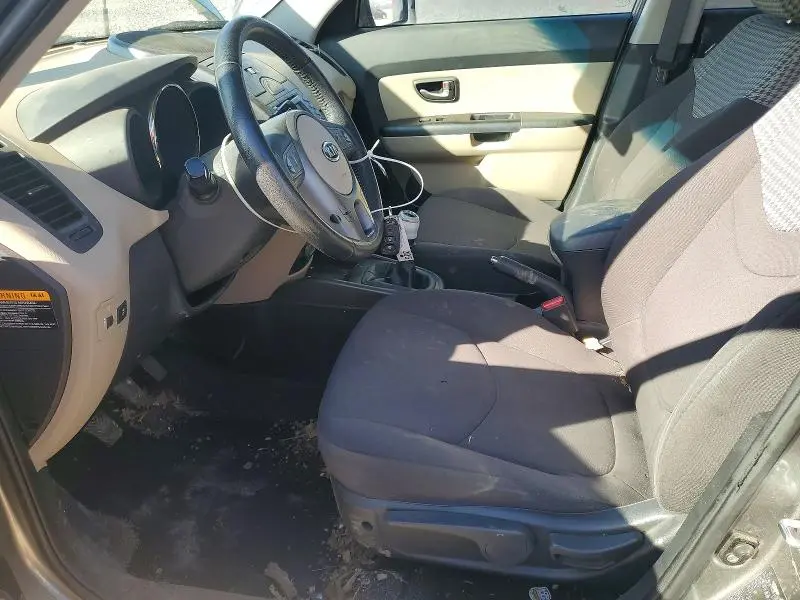 2010 KIA SOUL +  