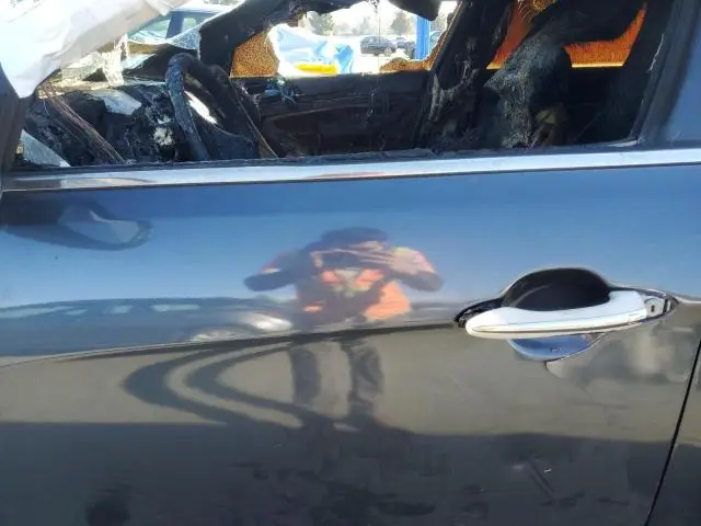 2014 KIA CADENZA PREMIUM  