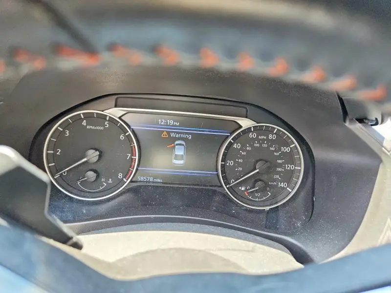 2024 NISSAN ALTIMA SR  