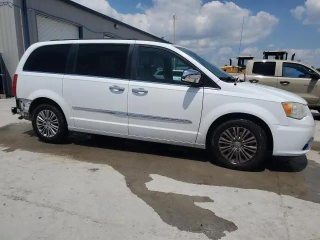 2013 CHRYSLER TOWN & COUNTRY TOURING L  