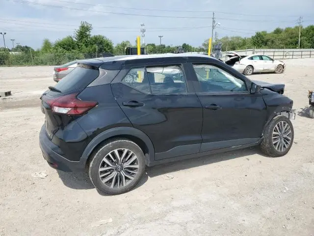 2022 NISSAN KICKS SV  