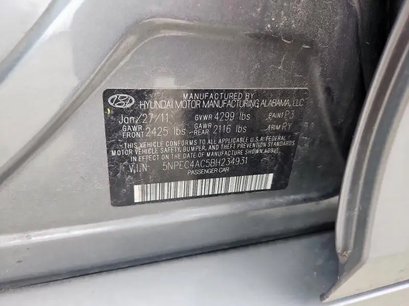 2011 HYUNDAI SONATA SE  