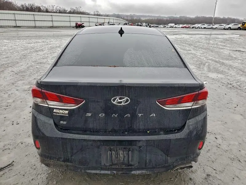 2018 HYUNDAI SONATA SE  