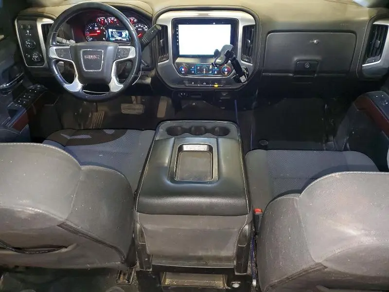 2018 GMC SIERRA K2500 SLE  