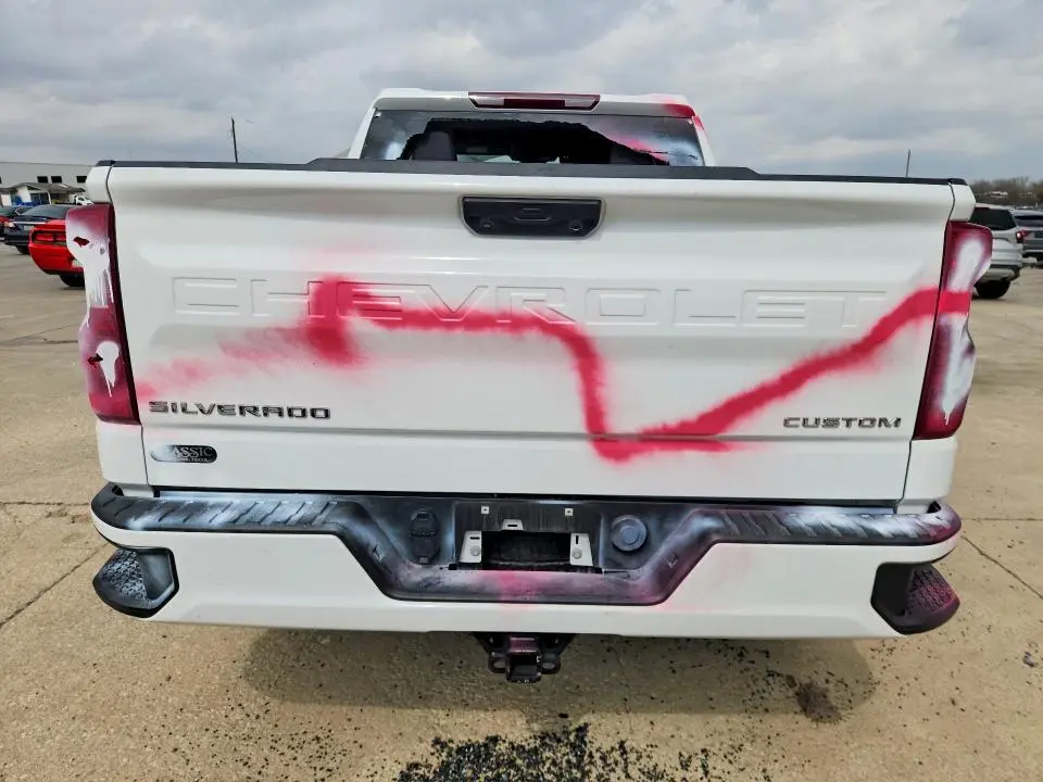 2024 CHEVROLET SILVERADO C1500 CUSTOM  
