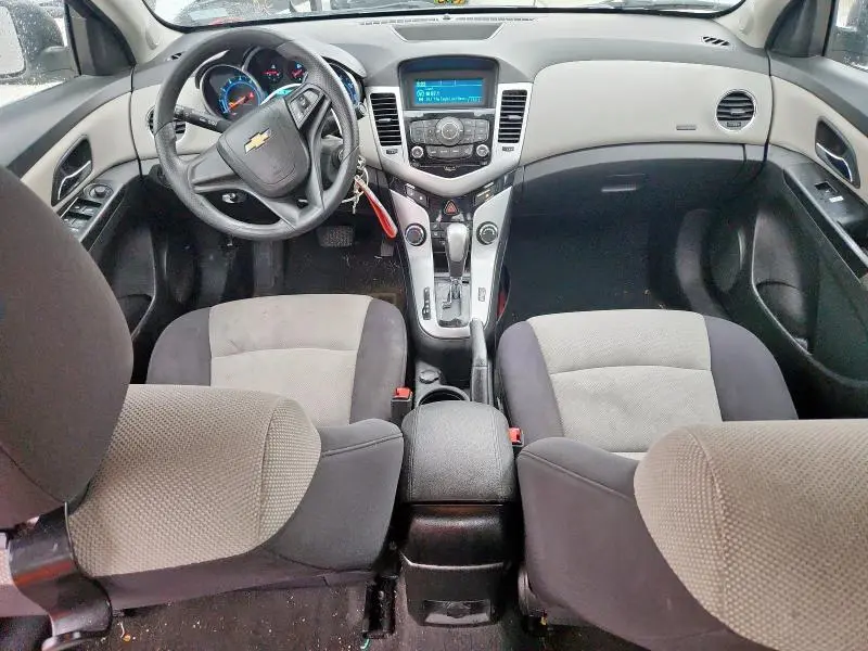 2013 CHEVROLET CRUZE LS  