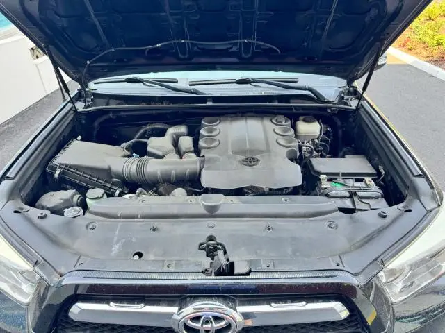 2013 TOYOTA 4RUNNER SR5  