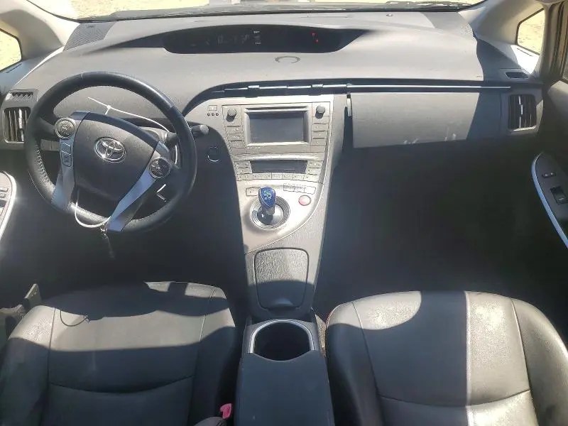 2013 TOYOTA PRIUS PERSONA SERIES SE  