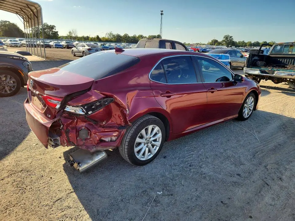 2020 TOYOTA CAMRY LE  
