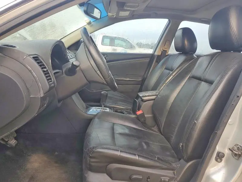 2010 NISSAN ALTIMA BASE  