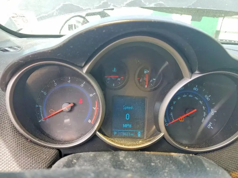 2012 CHEVROLET CRUZE LT  