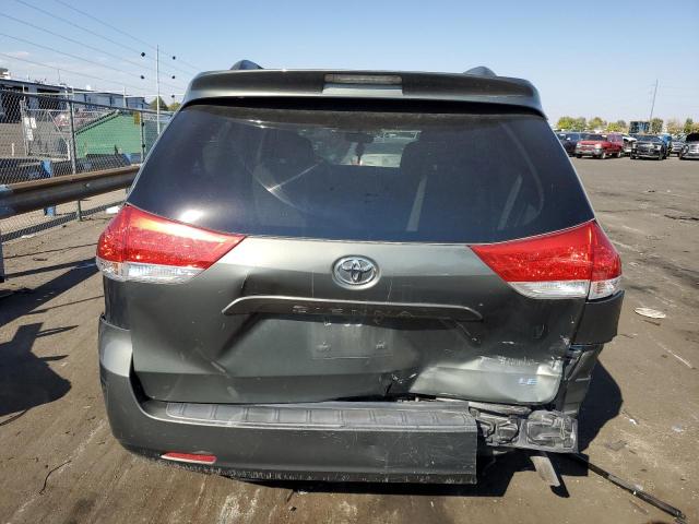 2013 TOYOTA SIENNA LE