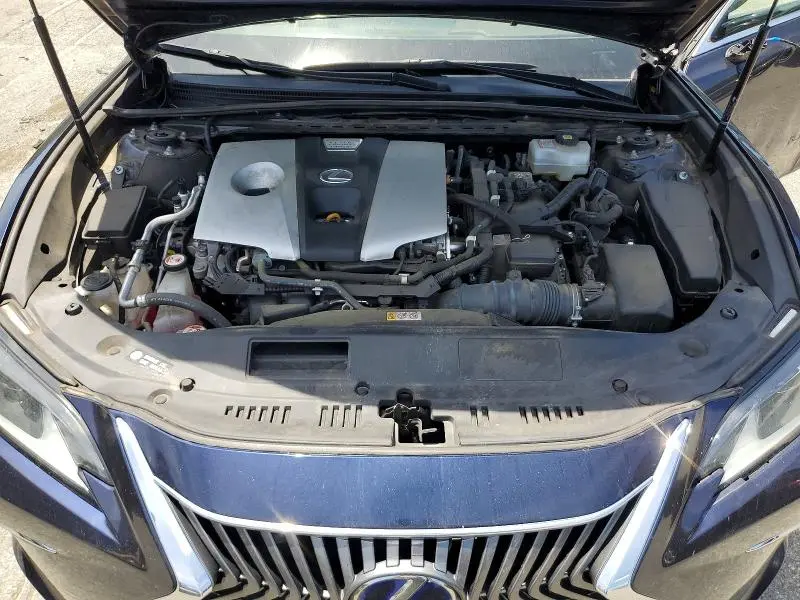 2021 LEXUS ES 300H  