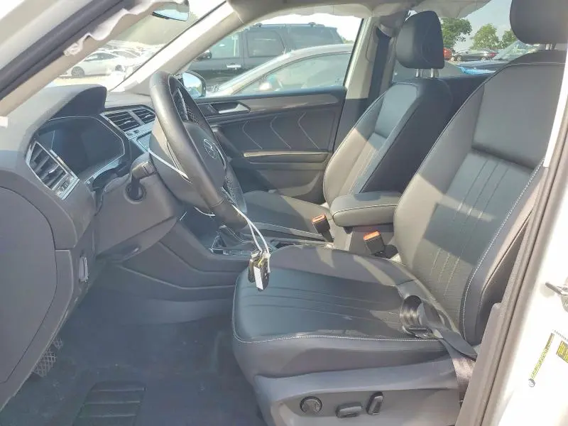 2024 VOLKSWAGEN TIGUAN SE  