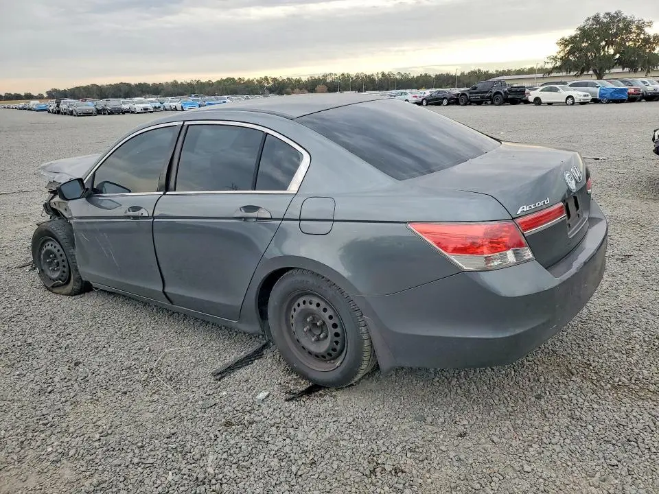 2011 HONDA ACCORD LX  