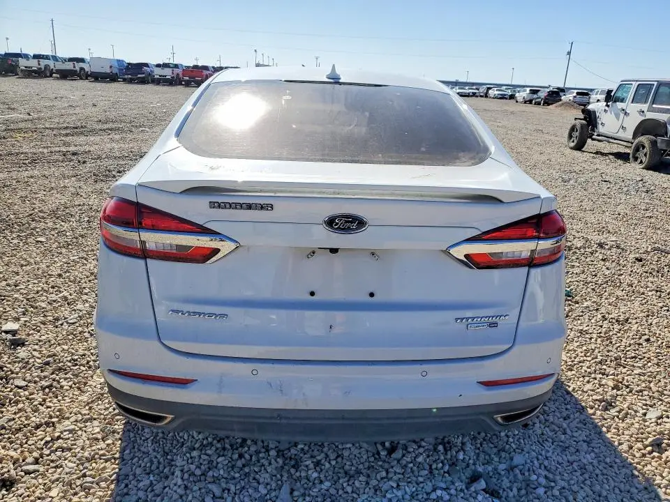 2019 FORD FUSION TITANIUM  