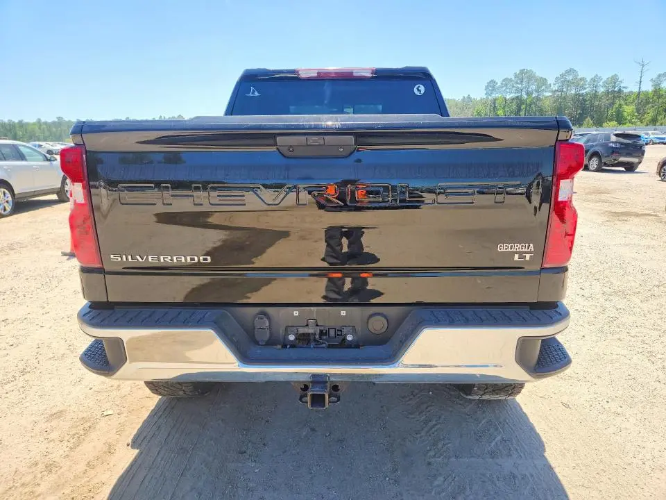 2021 CHEVROLET SILVERADO K1500 LT  