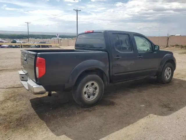 2013 NISSAN FRONTIER S  