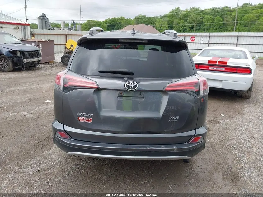 2016 TOYOTA RAV4 XLE