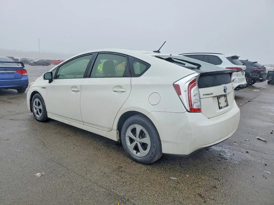 2013 TOYOTA PRIUS   
