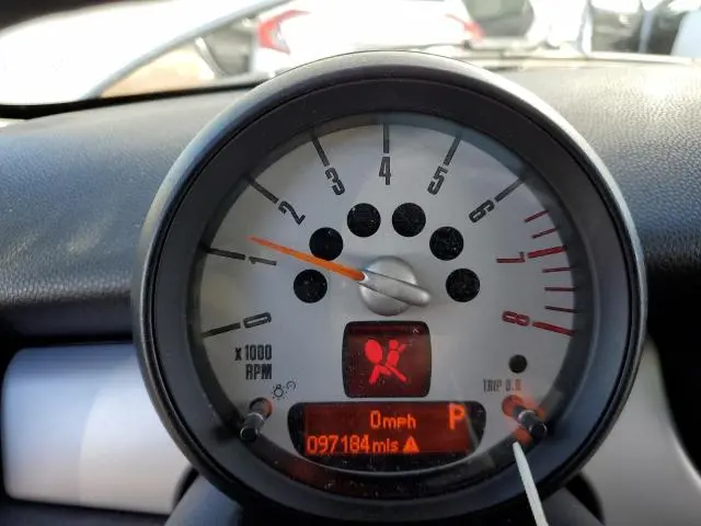 2013 MINI COOPER 