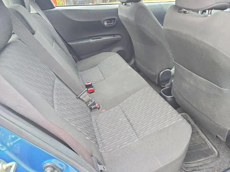 2014 TOYOTA YARIS 5-DOOR L  