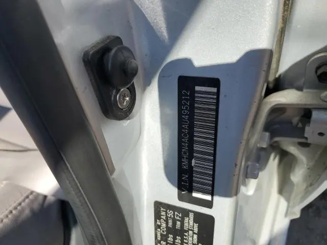 2010 HYUNDAI ACCENT GLS  