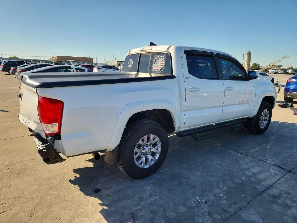 2017 TOYOTA TACOMA SR5 V6  