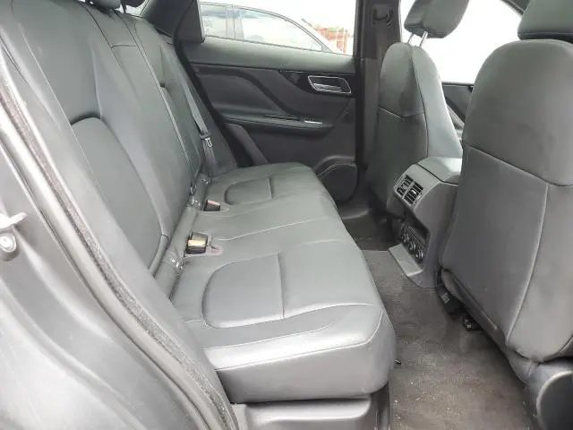 2018 JAGUAR F-PACE PREMIUM  