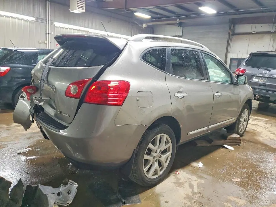2012 NISSAN ROGUE S  