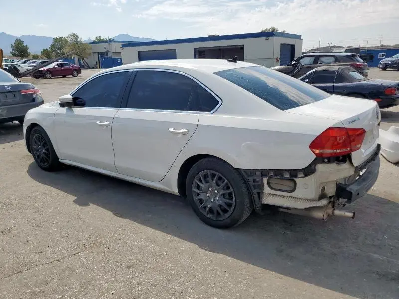 2014 VOLKSWAGEN PASSAT S  
