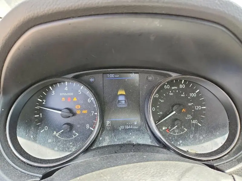 2018 NISSAN ROGUE SL  