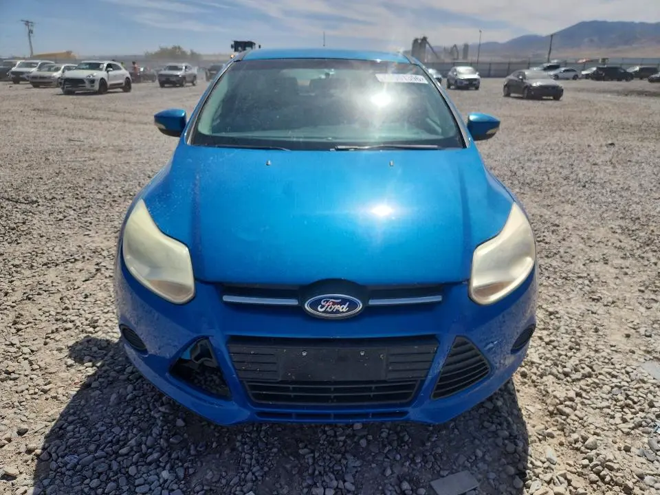 2013 FORD FOCUS SE  