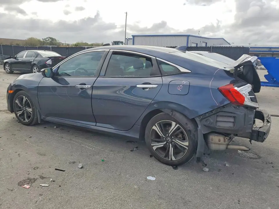 2017 HONDA CIVIC TOURING  